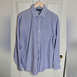 Banana Republic Men's Light Blue Striped Button Down Shirt